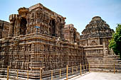 Orissa - Konarak - The Sun Temple, the hall of offerings (bhoga mandapa) also called nata-mandir (hall of dancers) because of the multitude of carvings of musicians and dancers