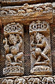 Orissa - Konarak - The Sun Temple, the hall of offerings (bhoga mandapa) also called nata-mandir (hall of dancers) because of the multitude of carvings of musicians and dancers 