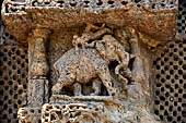 Orissa - Konarak - The Sun Temple, the hall of offerings (bhoga mandapa) also called nata-mandir (hall of dancers) because of the multitude of carvings of musicians and dancers 