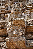 Orissa - Konarak - The Sun Temple, the hall of offerings (bhoga mandapa) also called nata-mandir (hall of dancers) because of the multitude of carvings of musicians and dancers 