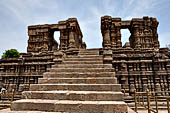 Orissa - Konarak - The Sun Temple, the hall of offerings (bhoga mandapa) also called nata-mandir (hall of dancers) because of the multitude of carvings of musicians and dancers