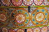 Mulkirigala cave temples - Third terrace. The Aluth Viharaya. Paintings of the roof.