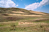 Dogubayazit, paesaggio rurale ai piedi del Monte Ararat. 