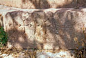 Isola di Akdamar. Chiesa della Santa Croce (X sec dc). Graffiti con croci cristiane ortodosse e iscrizioni in lingua armena.