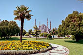 Istanbul, Piazza Sultan Ahmet. 