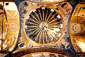 Istanbul - San Salvatore in Chora (Museo Kariye). Mosaici della cupola Sud del Nartece, Cristo Pantocratore e la genealogia di Cristo. 