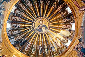 Istanbul - San Salvatore in Chora (Museo Kariye). Mosaici della cupola Sud del Nartece, Cristo Pantocratore e la genealogia di Cristo.