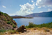 Salita al vulcano Nemrut. il grande lago del Nemrut 