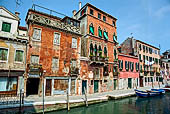 Venezia, fondamenta dei Mori sul rio della Sensa. Casa del Tintoretto.