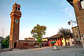 Murano Campo Santo Stefano con la torre dell'orologio